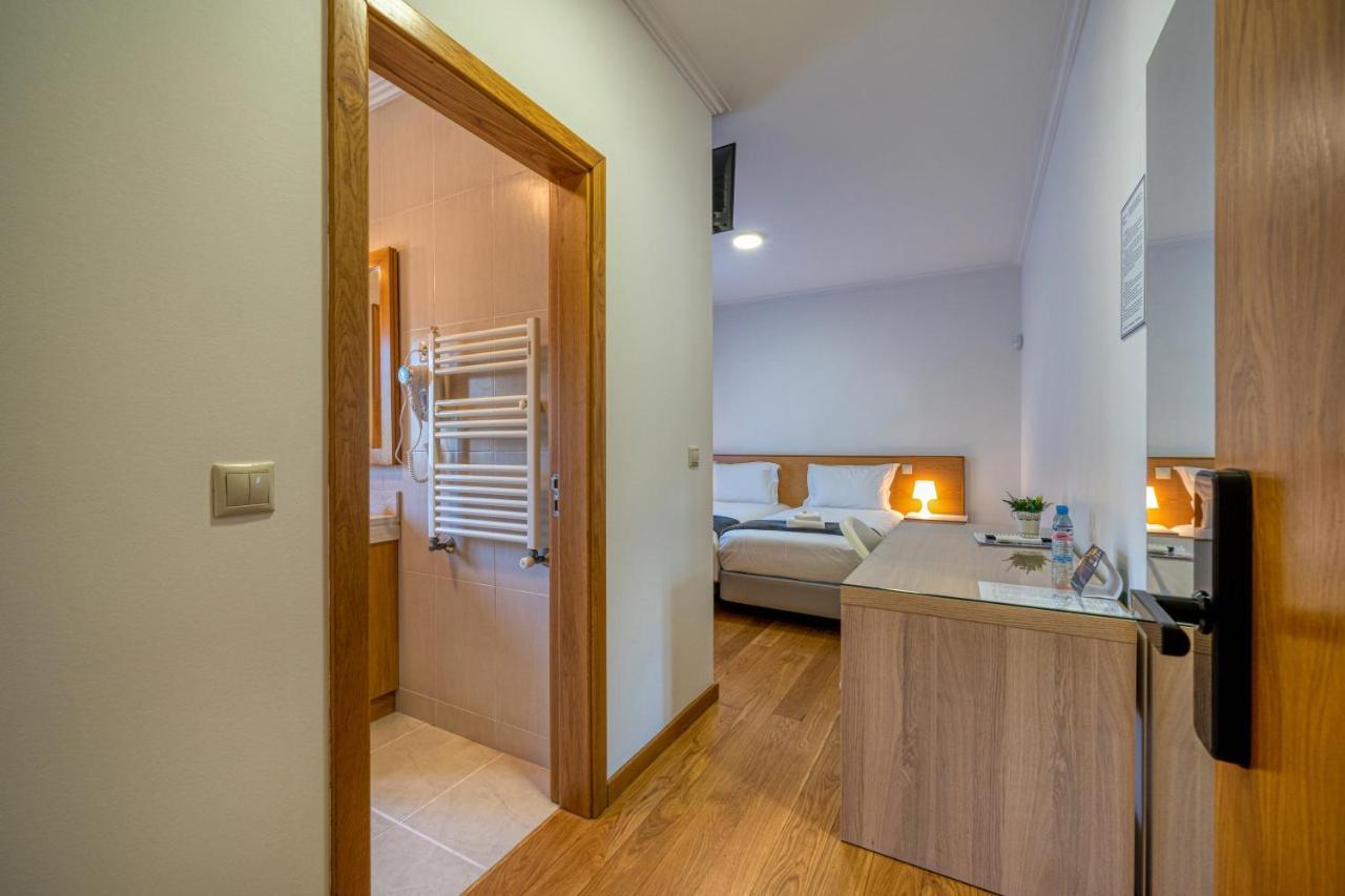 Central Suites Arouca Bagian luar foto